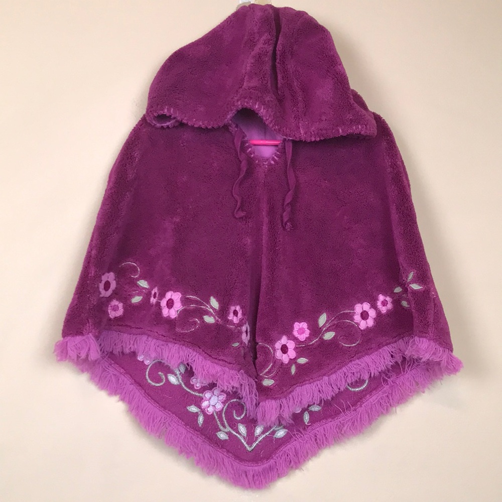 Pumpkin Patch Little Girls’ Floral Embroidered Terry Cloth Raw Hem Hooded Poncho